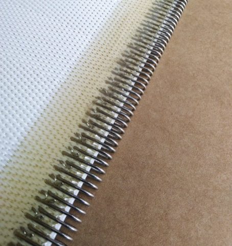 Seams of woven filter belts